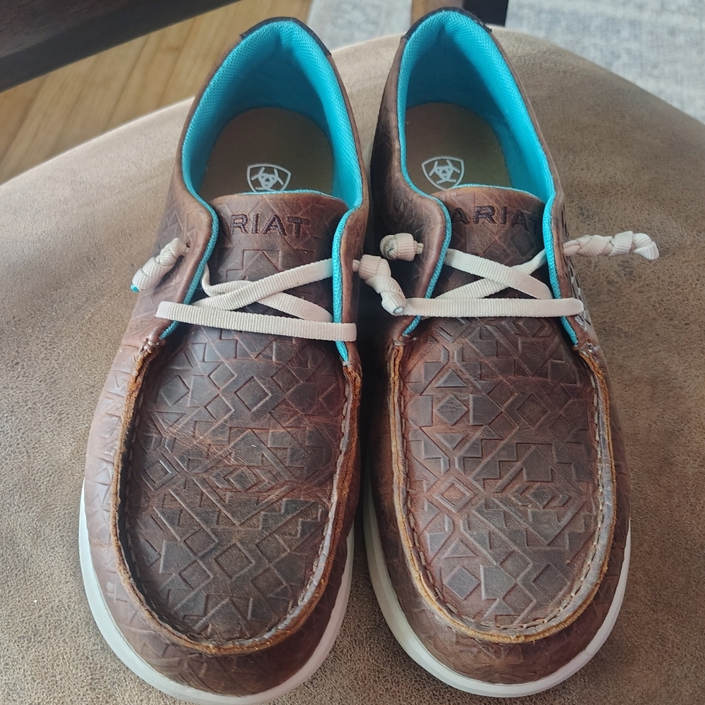 Ariat Women's Brown and Blue Textured Loafers